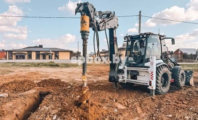Гидробур Delta RD7 на Телескопический погрузчик, Экскаватор-погрузчик